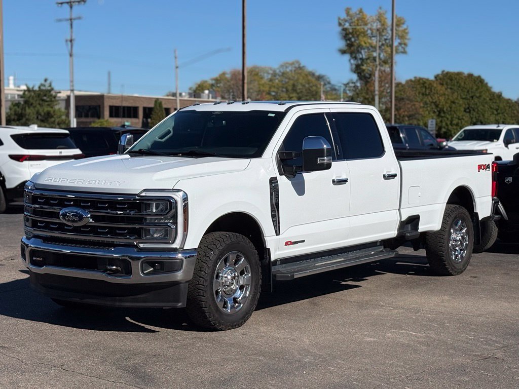 Used 2024 Ford F350 Lariat w/ Chrome Package AWD/4WD image 35