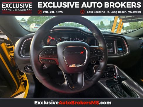 Used 2018 Dodge Challenger SXT w/ Blacktop Package image 11