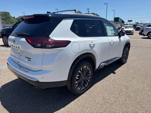 New 2026 Nissan Rogue Platinum w/ Platinum Premium Package AWD/4WD image 7