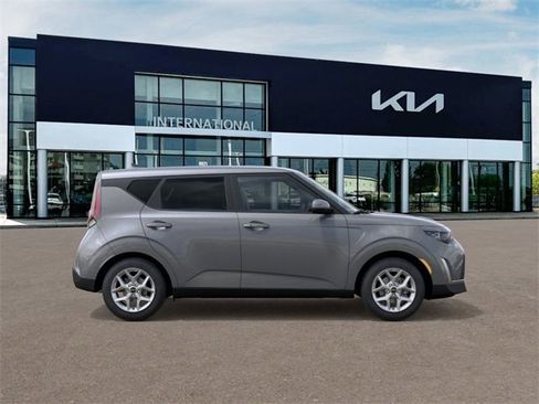 New 2025 Kia Soul S image 7