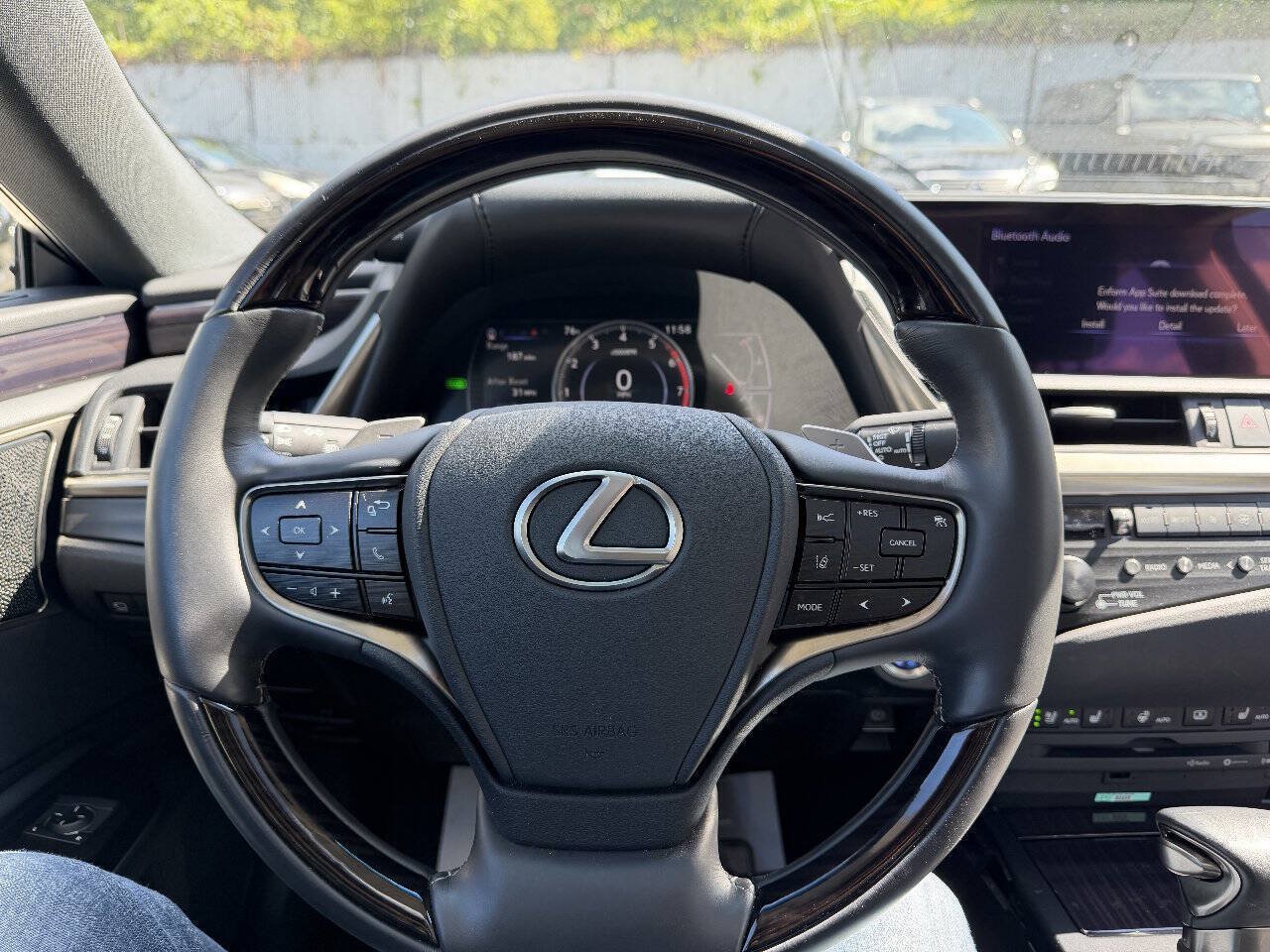 Used 2019 Lexus ES 300h w/ Accessory Package 2 FWD image 12