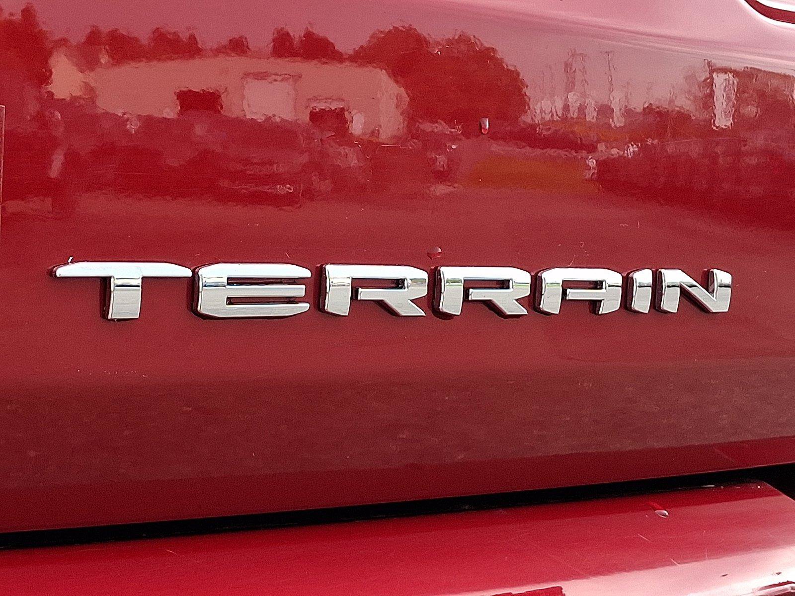 Used 2023 GMC Terrain AT4 AWD/4WD image 30