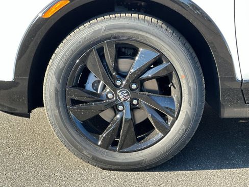 New 2026 Buick Encore GX Sport Touring image 25