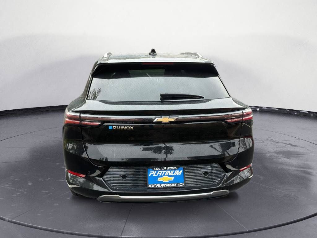 Used 2024 Chevrolet Equinox EV LT FWD image 6