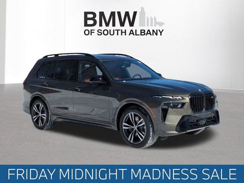 New 2026 BMW X7 M60i w/ Executive Package image 8