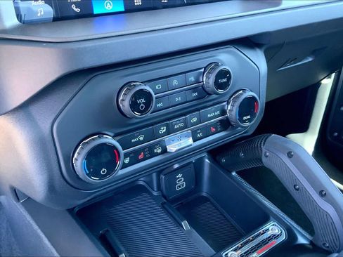 New 2026 Ford Bronco Raptor w/ Interior Carbon Fiber Pack AWD/4WD image 19