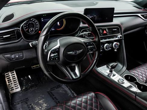 Used 2022 Genesis G70 3.3T image 15