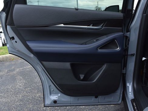 Used 2026 INFINITI QX60 Sport w/ Dark Cargo Package image 27