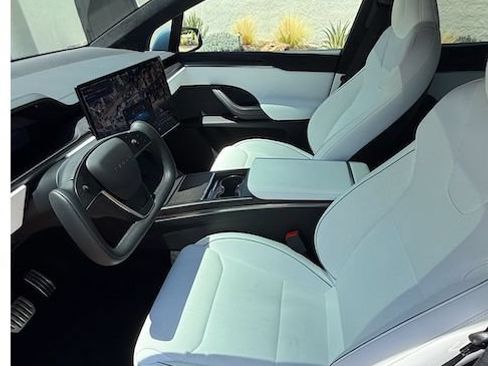Used 2026 Tesla Model X Plaid AWD/4WD image 5