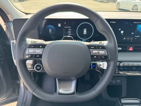 New 2025 Hyundai Ioniq 5 SEL image 21