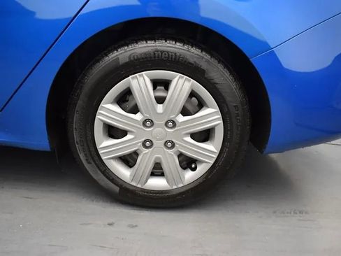 Used 2023 Kia Rio S image 33