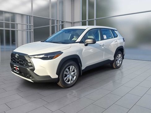 New 2026 Toyota Corolla Cross L image 3
