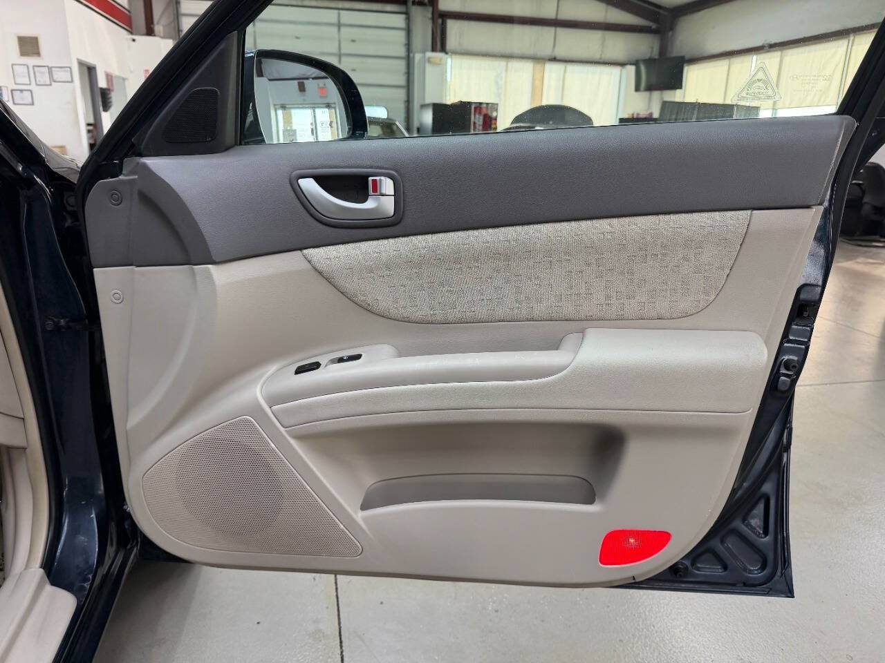 Used 2007 Hyundai Sonata SE FWD image 17