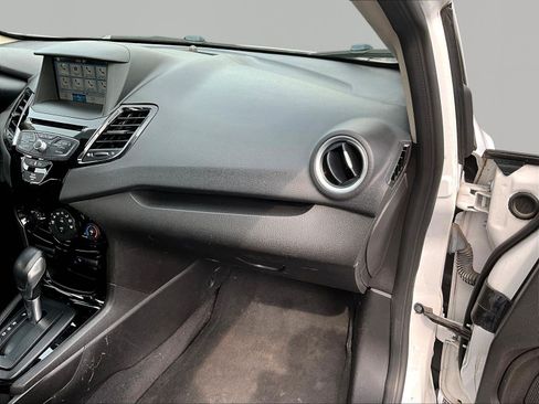 Used 2019 Ford Fiesta SE w/ Equipment Group 201A FWD image 25
