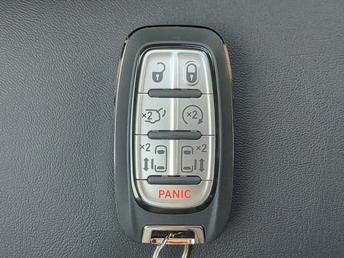 New 2026 Chrysler Voyager LX image 36