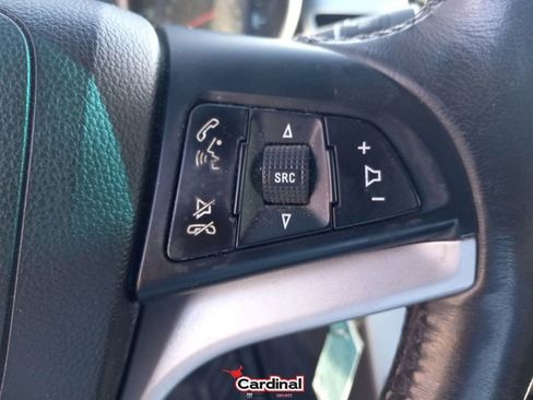 Used 2014 Chevrolet Cruze LT image 24