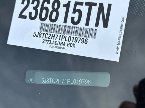 Used 2023 Acura RDX AWD w/ Advance Package image 3