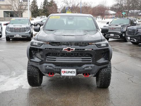 Used 2024 Chevrolet Colorado ZR2 image 2
