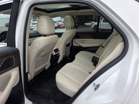 Certified 2025 Mercedes-Benz GLE 350 4MATIC image 25