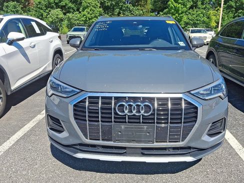 Used 2021 Audi Q3 2.0T Premium Plus w/ Premium Plus Package AWD/4WD image 2