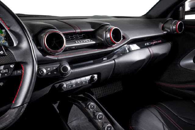 Certified 2020 Ferrari 812 Superfast RWD image 31