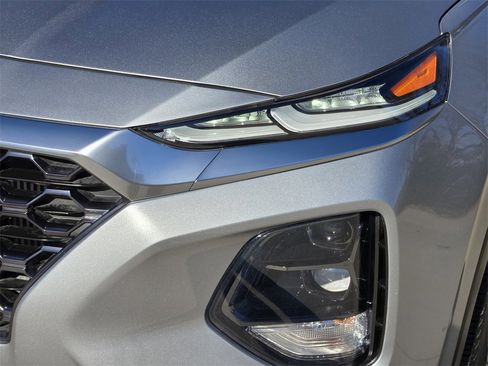 Used 2020 Hyundai Santa Fe SEL image 15