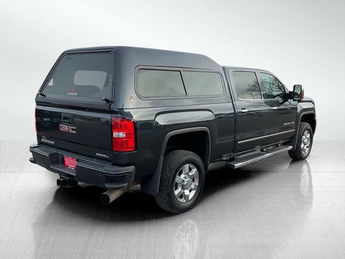Used 2018 GMC Sierra 3500 Denali w/ Duramax Plus Package image 5