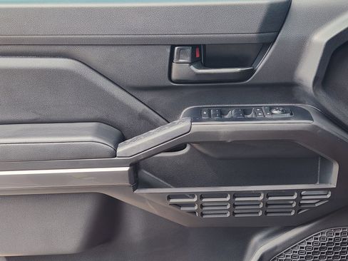 New 2026 Toyota Tacoma SR5 image 22