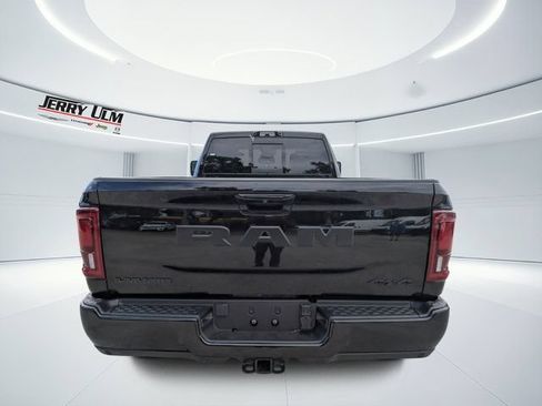 New 2026 RAM 3500 Laramie AWD/4WD image 4