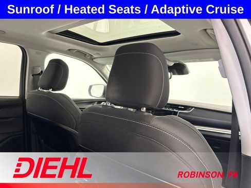 Used 2023 Jeep Grand Cherokee Laredo X AWD/4WD image 11