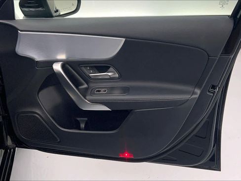 Certified 2022 Mercedes-Benz A 220 image 9