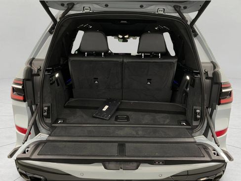 Certified 2023 BMW X7 M60i w/ Executive Package image 8