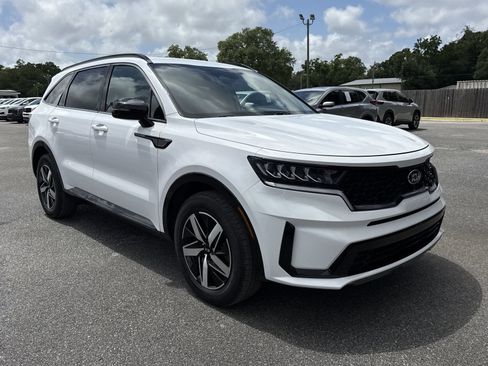 Used 2021 Kia Sorento S FWD image 7