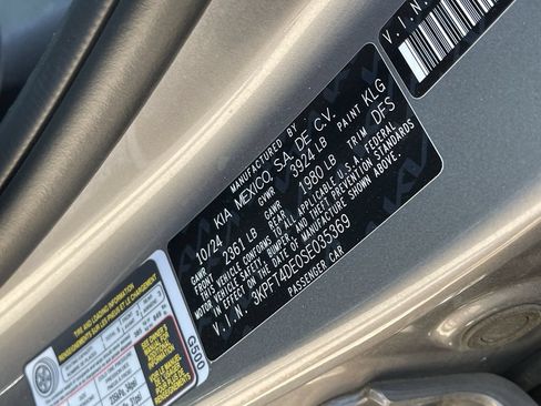 Used 2025 Kia K4 FWD image 12