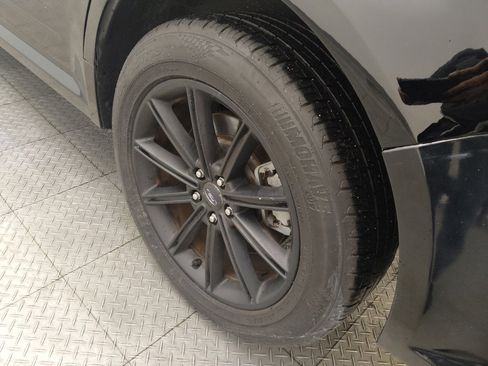 Used 2017 Ford Flex Limited FWD image 31