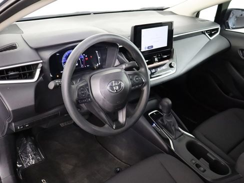 Used 2026 Toyota Corolla LE FWD image 23