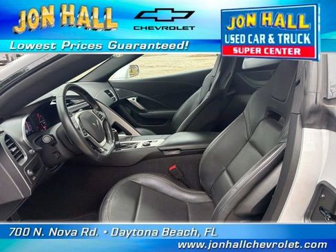 Used 2019 Chevrolet Corvette Stingray Coupe w/ 1LT image 17