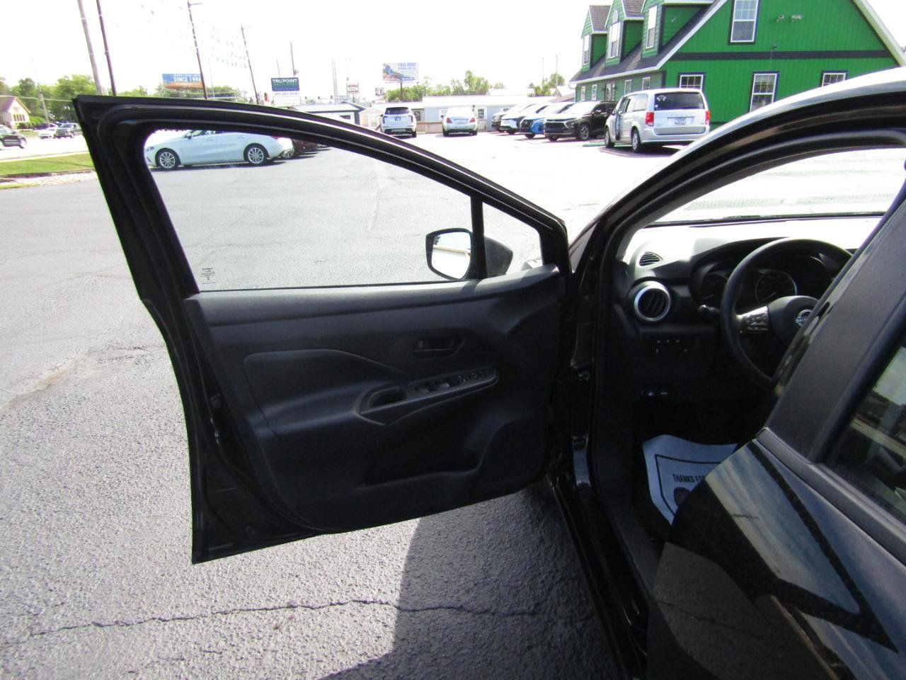 Used 2024 Nissan Versa S w/ Trunk Package FWD image 10