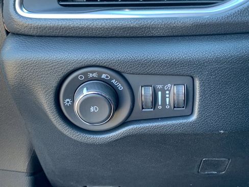 New 2026 Chrysler Pacifica Pinnacle image 35