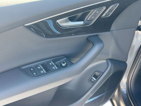 New 2026 Audi Q7 2.0T Premium image 12
