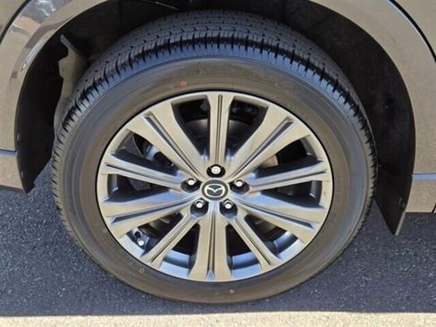 Certified 2025 MAZDA CX-5 Signature image 10