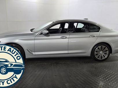 Used 2018 BMW 530i xDrive w/ Premium Package