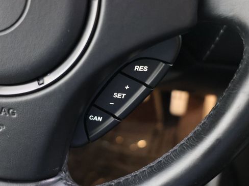 Used 2016 Aston Martin Rapide S image 23