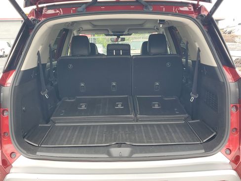 Certified 2023 Nissan Pathfinder Platinum w/ Cargo Package AWD/4WD image 6