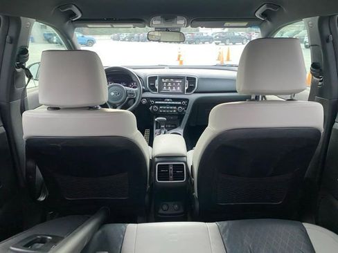 Used 2019 Kia Sportage EX w/ EX Sport Appearance Package image 10