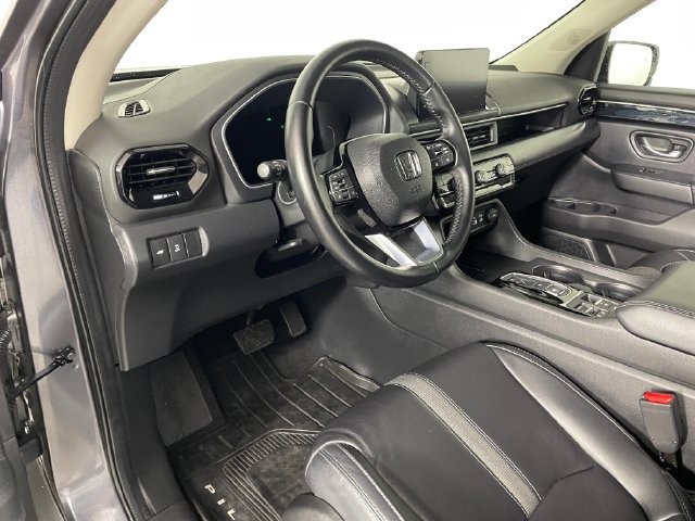 Certified 2024 Honda Pilot EX-L image 3