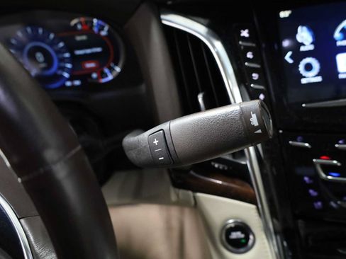 Used 2016 Cadillac Escalade Premium AWD/4WD image 27