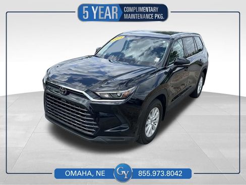 Used 2024 Toyota Grand Highlander AWD image 1