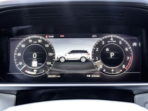 Used 2022 Land Rover Range Rover Sport HST image 23