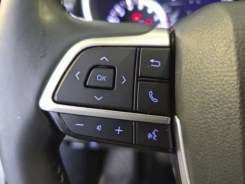 Used 2022 Toyota Highlander XSE image 19